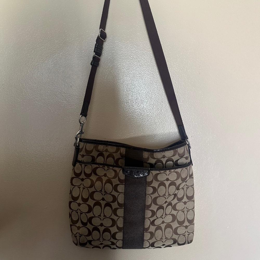 Coach Signature Stripe Canvas Crossbody Messenger Bag.
